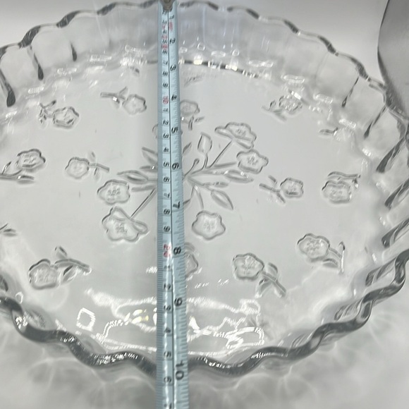 Anchor Hocking floral glass pie or quiche dish - Picture 5 of 5